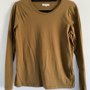 Long sleeve T-shirt